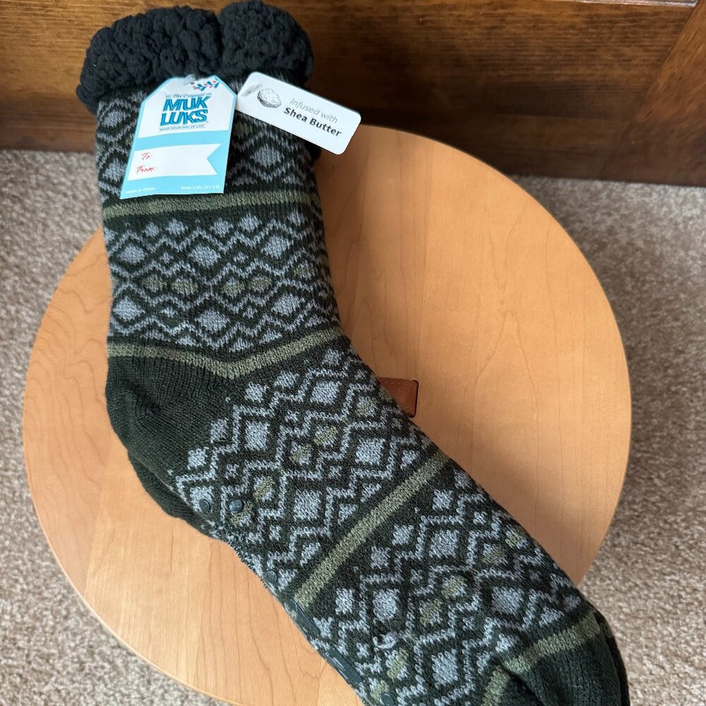 NWT Muk Luks Dark Green & Gray Slipper Socks Size L/XL (11-13)